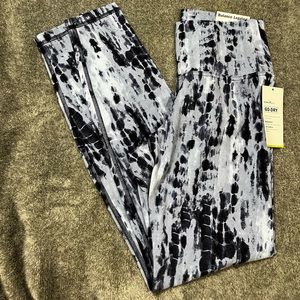 LAST CHANCE BRAND New Old Navy leggings